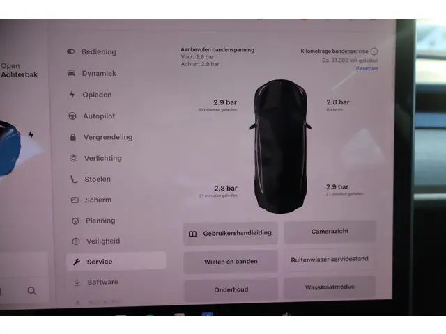 Tesla Model 3 Long Range AWD 75 kWh 2021 Elektrisch 38