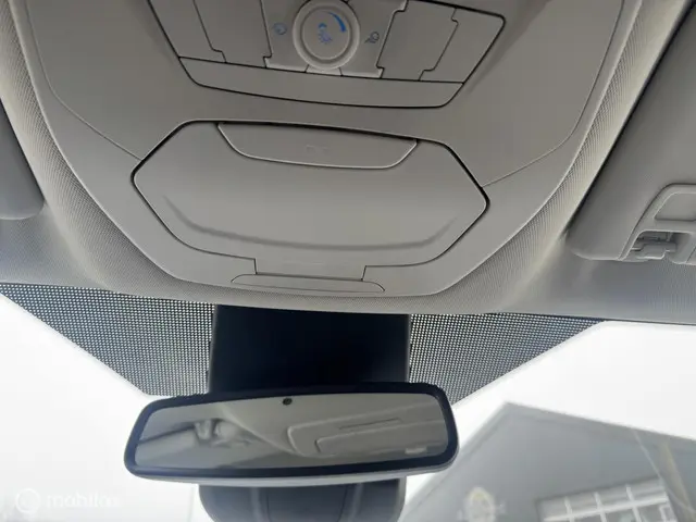 Ford Kuga 1.6 Titanium 2014 Benzine 32