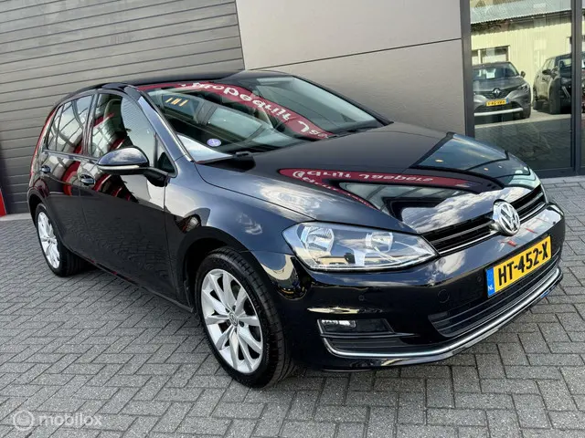 Volkswagen Golf 1.2 TSI Highline 2016 Benzine 2