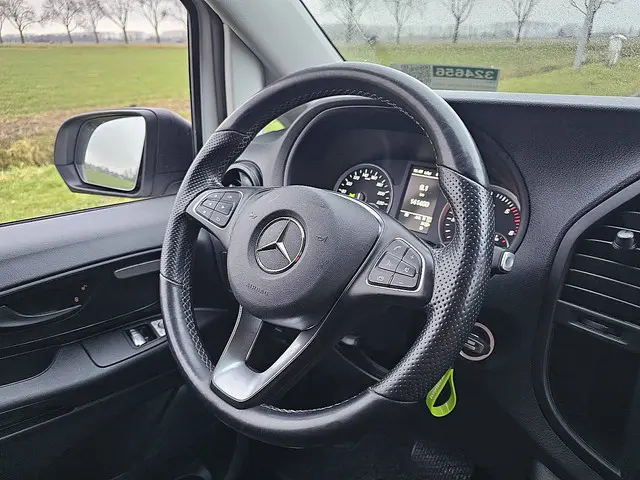 Mercedes-Benz Vito 114 2019 Diesel 11