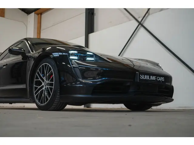 Porsche Taycan 4S Performance 84 kWh 2020 Elektrisch 39