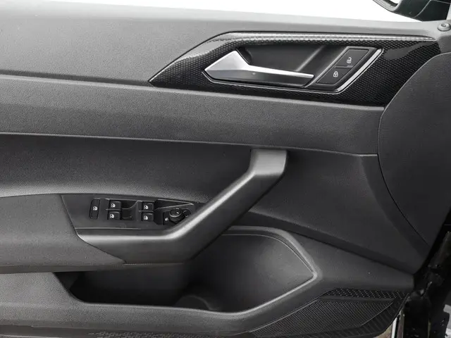 Volkswagen Polo 1.0 TSI 95pk Life 2023 Benzine 12