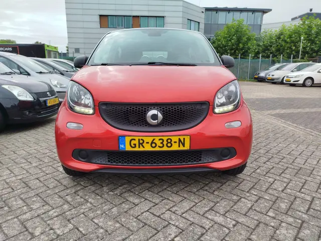 Smart Forfour 1.0 Pure/CRUISCONTROL/NAP 2015 Benzine 4