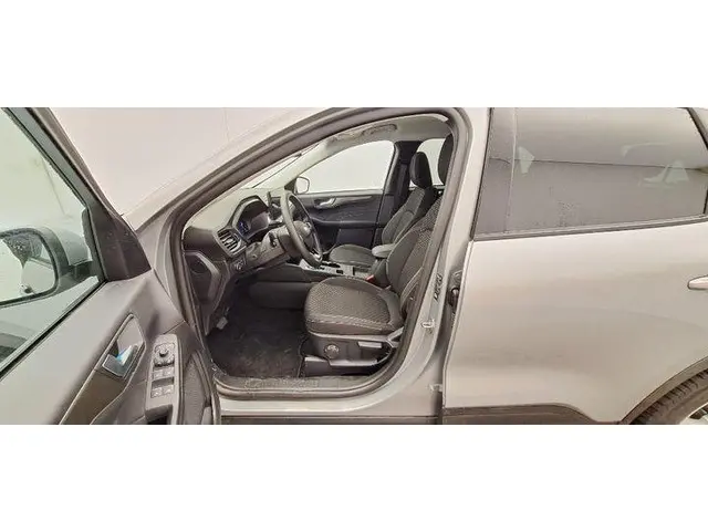 Ford Kuga 2.5 FHEV Titanium 2025 Hybride Benzine 8