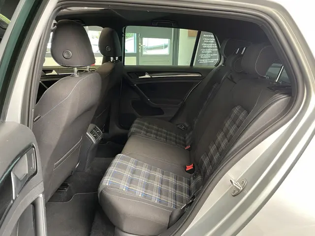 Volkswagen Golf 1.4 TSI GTE 2015 Hybride Benzine 22