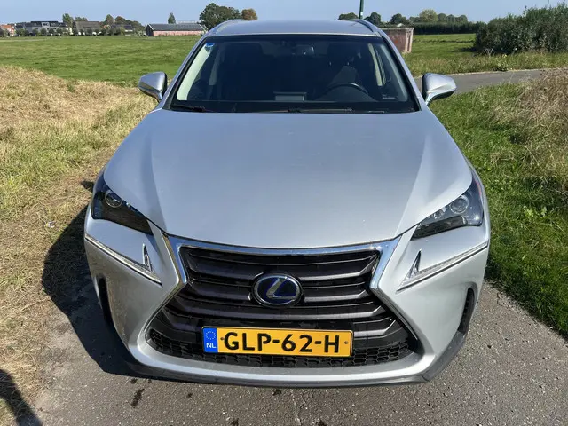 Lexus NX 300h GARANTIE 2015 Hybride Benzine 15