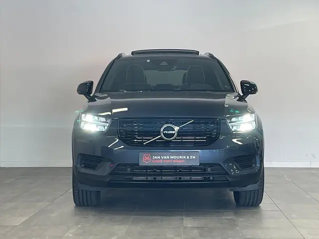 Volvo XC40 1.5 T4 Recharge R-Design 2022 Hybride Benzine 5