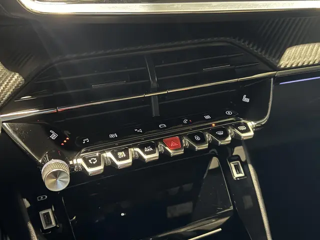 Peugeot e-2008 EV GT Pack 50 kWh 2021 Elektrisch 13