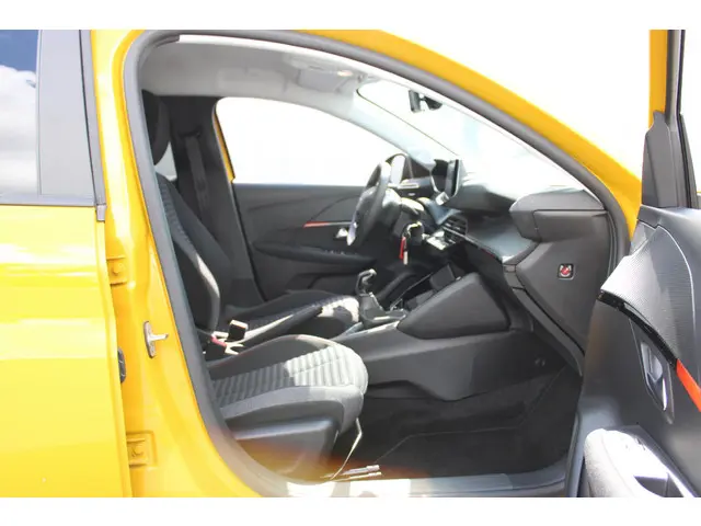 Peugeot 208 1.2 PureTech Active Pack 2023 Benzine 7
