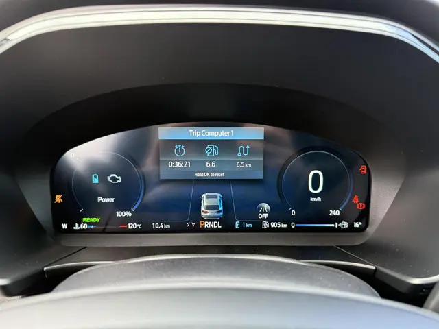 Ford Kuga 2.5 PHEV ST-Line X 2025 Hybride Benzine 29