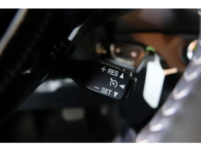 Toyota Yaris 1.5 Hybrid Active 2019 Hybride Benzine 18