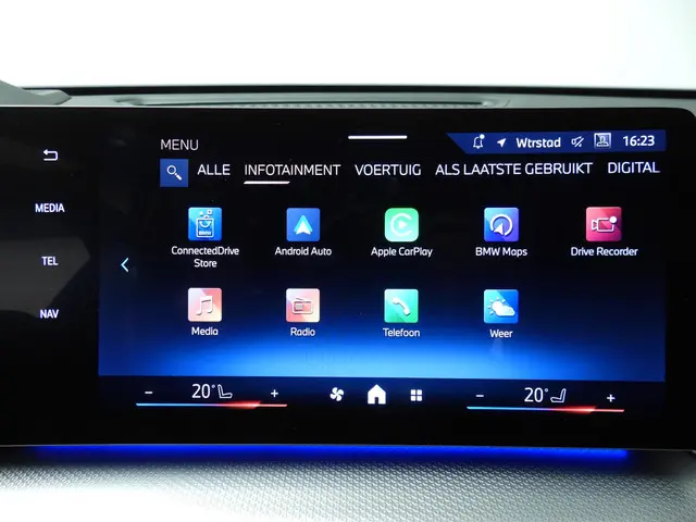 BMW X1 xDrive25e 2026 Hybride Benzine 37