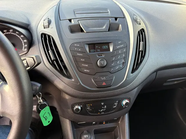 Ford Transit Courier 1.0 Trend EcoBoost S&S 2022 Benzine 8