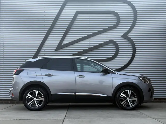 Peugeot 3008 1.2 PureTech Allure 2019 Benzine 7