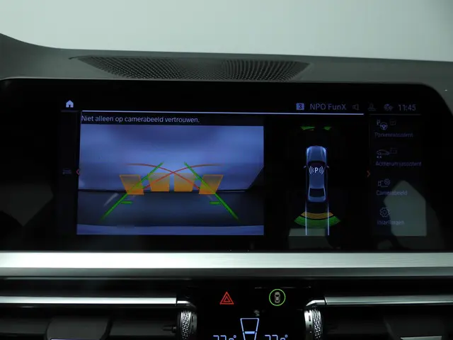 BMW 3 Serie Sedan 318i 2022 Benzine 33