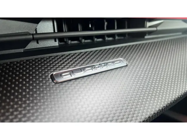 Audi RS3 Limousine 2.5 TFSI 400pk Quattro 2023 Benzine 30