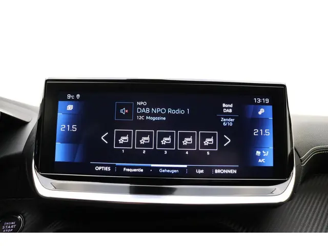 Peugeot 208 1.2 PureTech GT-Line 2020 Benzine 22