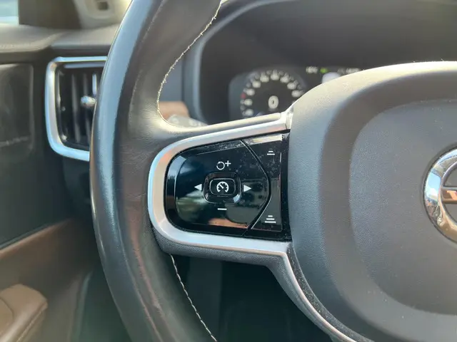 Volvo V90 2.0 T4 Business Luxury+ 2020 Benzine 14