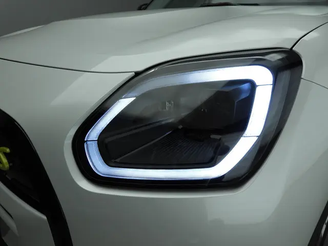 MINI Countryman SE ALL4 2025 Elektrisch 49