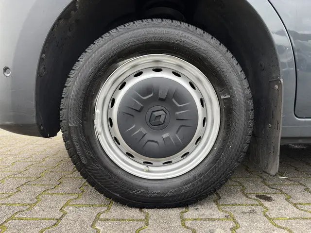 Renault Master T35 2.3 dCi 150 L3 Energy 2021 Diesel 23