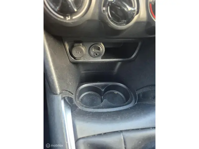 Peugeot 208 1.2 PureTech Allure 2017 Benzine 16