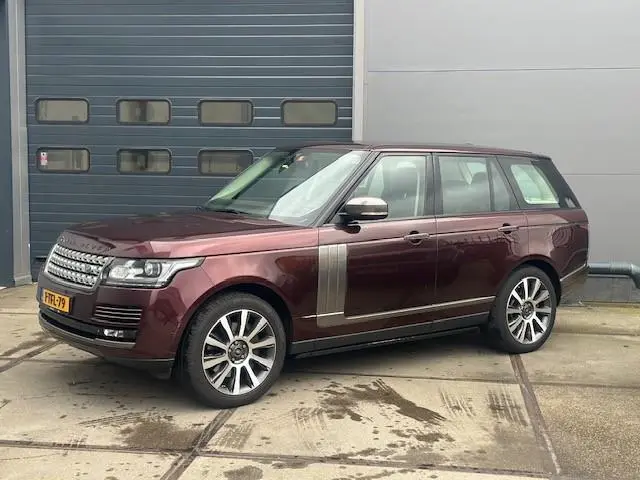 Land Rover Range Rover 3