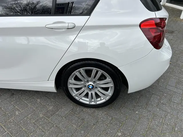 BMW 1 Serie 114i EDE 2014 Benzine 8
