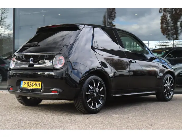 Honda e ADVANCE 17" *6.192KM* 2022 Elektrisch 2