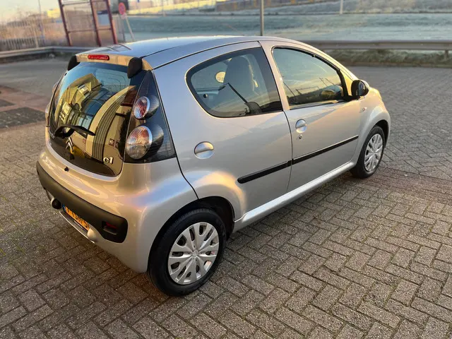 Citroën C1 1.0 Collection 2014 Benzine 2
