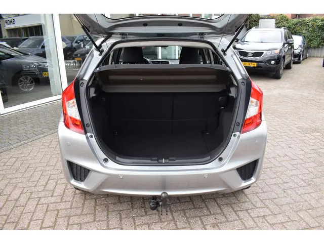 Honda Jazz 1.3 i-VTEC Comfort 2016 Benzine 34