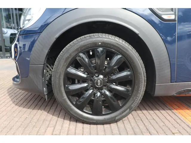 MINI Countryman Cooper 2019 Benzine 4
