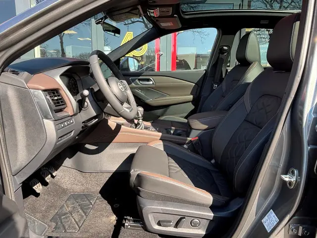 Nissan QASHQAI MHEV 140 MT Tekna 2025 Benzine 7