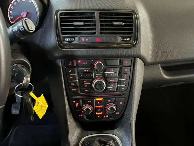 Opel Meriva 1.4 Turbo Business+ 2014 Benzine 18