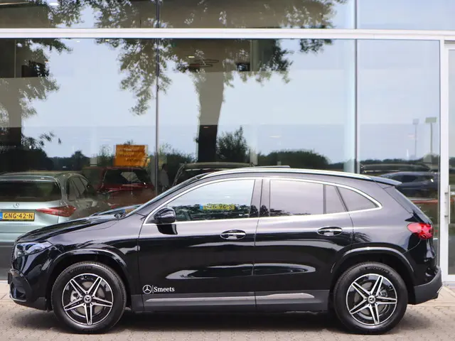 Mercedes-Benz EQA 250+ AMG Line 71 kWh 2025 Elektrisch 4