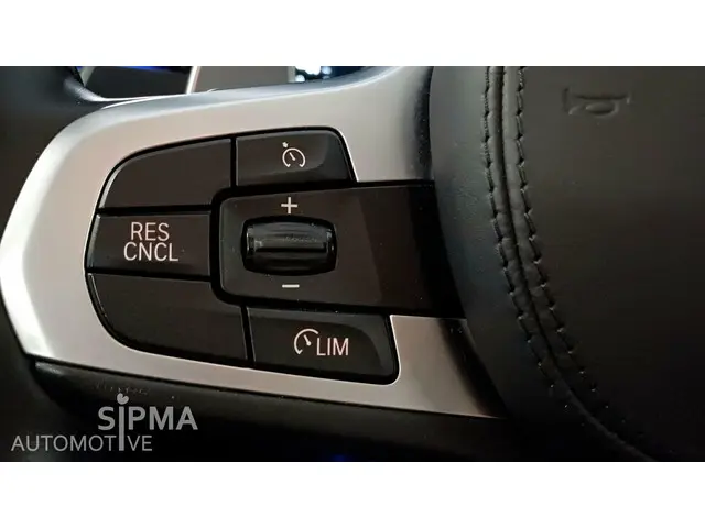 BMW 5 Serie 530i Sport line 2019 Benzine 24