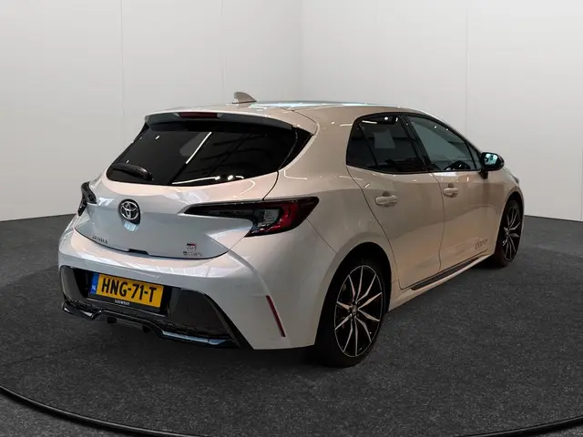 Toyota Corolla Hybrid 180 GR Sport 2025 Hybride Benzine 6