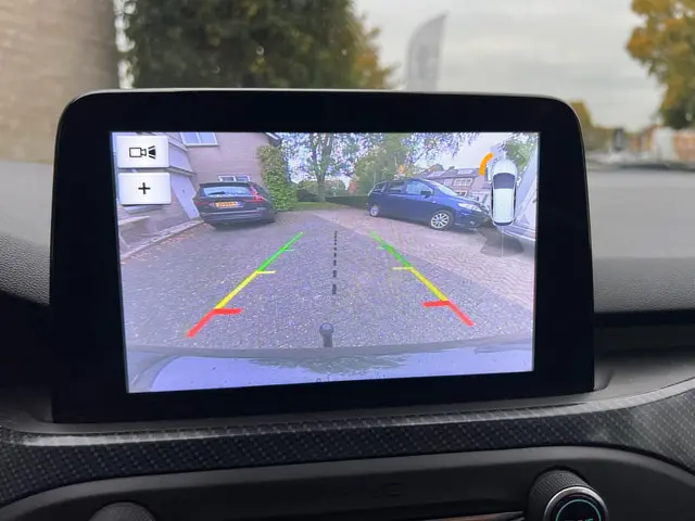 Ford Focus 1.0 EcoBoost ST Line Business 2018 Benzine 35