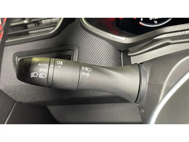 Renault Clio 1.0 TCe 90 GPF esprit Alpine 2023 Benzine 24