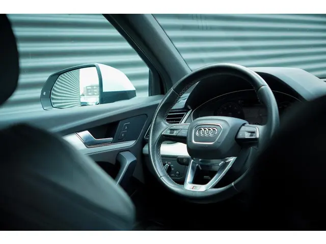 Audi Q5 50 TFSI e S edition 2021 Hybride Benzine 41