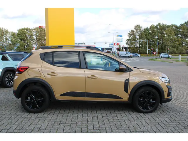 Dacia Sandero Stepway TCe 100 ECO-G Up&Go 2025 Benzine 8