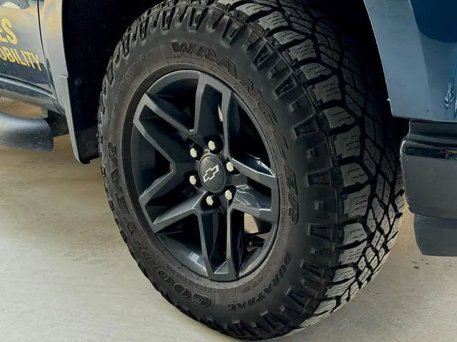 Chevrolet Silverado GMC 5.3 V8 | LPG | Trekhaak 2022 LPG/Gas 22