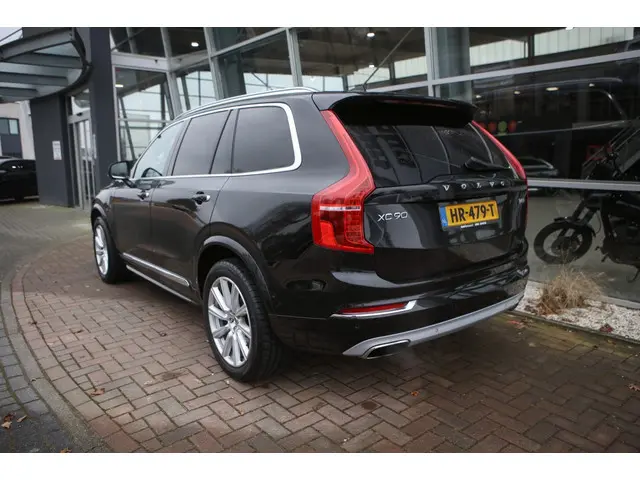 Volvo XC90 2.0 T8 TE AWD Insc. 2015 Hybride Benzine 24