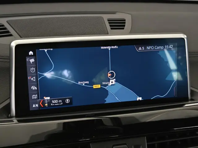BMW X1 xDrive25e Sport Line 2022 Hybride Benzine 14