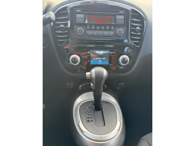 Nissan Juke 1.6 Acenta AUTOMAAT NIET 100 2013 Benzine 19
