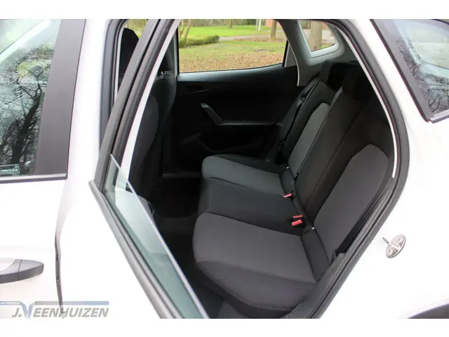 SEAT Arona 1.0 TSI Reference 2018 Benzine 13