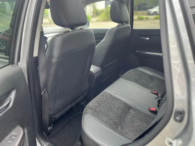 Suzuki Vitara 1.4 Boosterjet Stijl 2019 Benzine 14
