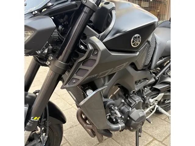Yamaha MT 09 Tour ABS 2017 Benzine 3