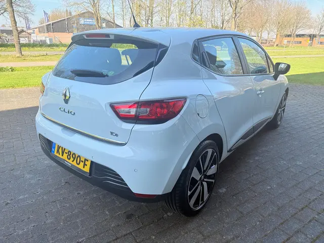 Renault Clio 0.9 TCe Iconic 2016 Benzine 15