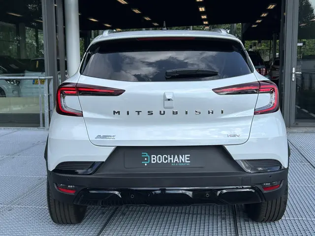 Mitsubishi ASX 1.6 HEV AT Intense+ 2025 Hybride Benzine 20