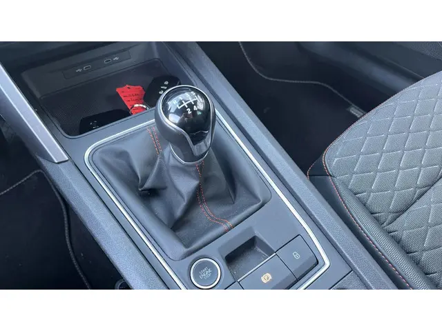 SEAT Leon 1.0 TSI FR Business Intense 2023 Benzine 17